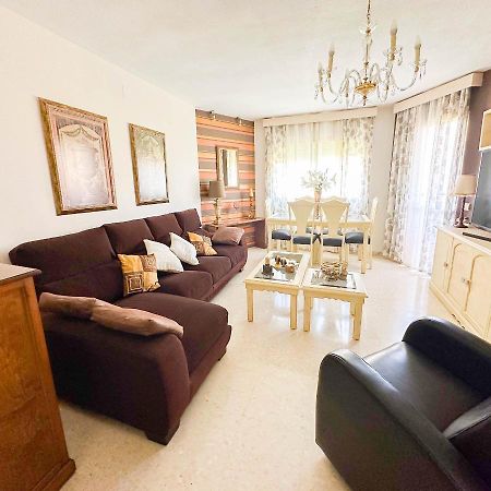 Apartament Catalina - Close To The Beach Estepona Buitenkant foto
