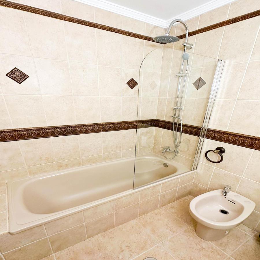 Apartament Catalina - Close To The Beach Estepona Buitenkant foto