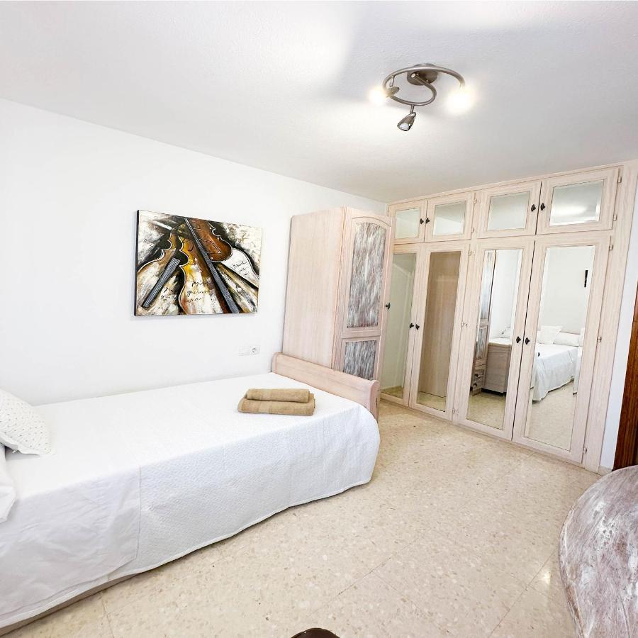Apartament Catalina - Close To The Beach Estepona Buitenkant foto