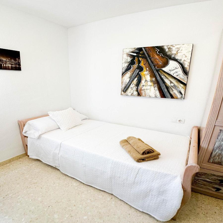 Apartament Catalina - Close To The Beach Estepona Buitenkant foto