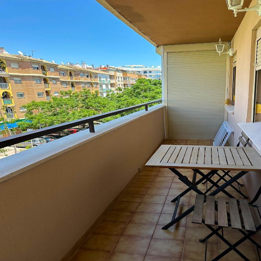 Apartament Catalina - Close To The Beach Estepona Buitenkant foto